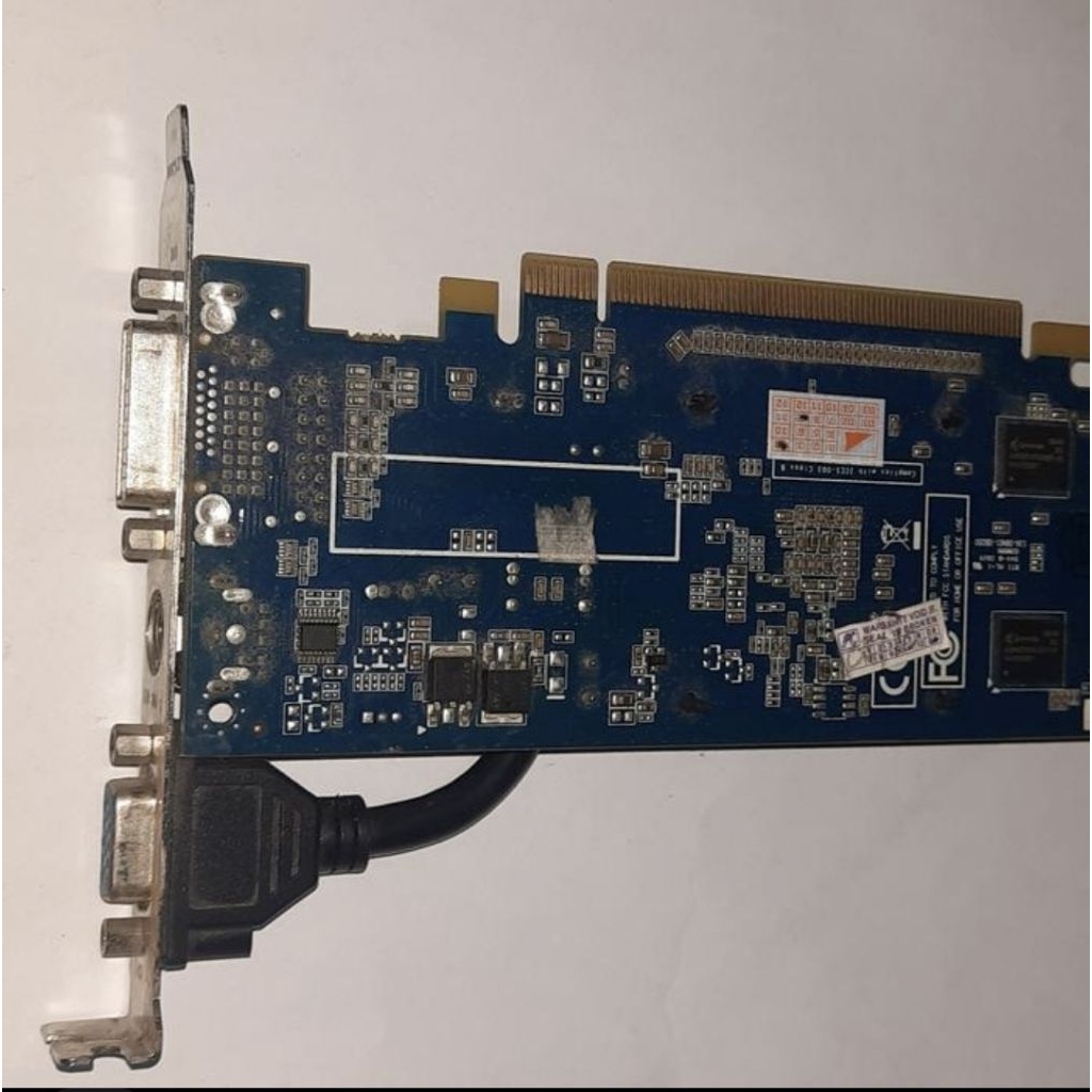 VGA Card Nvidia geforce 7300 se7200 gs 256 mb-Ddr 2  64 bit Original Zotac