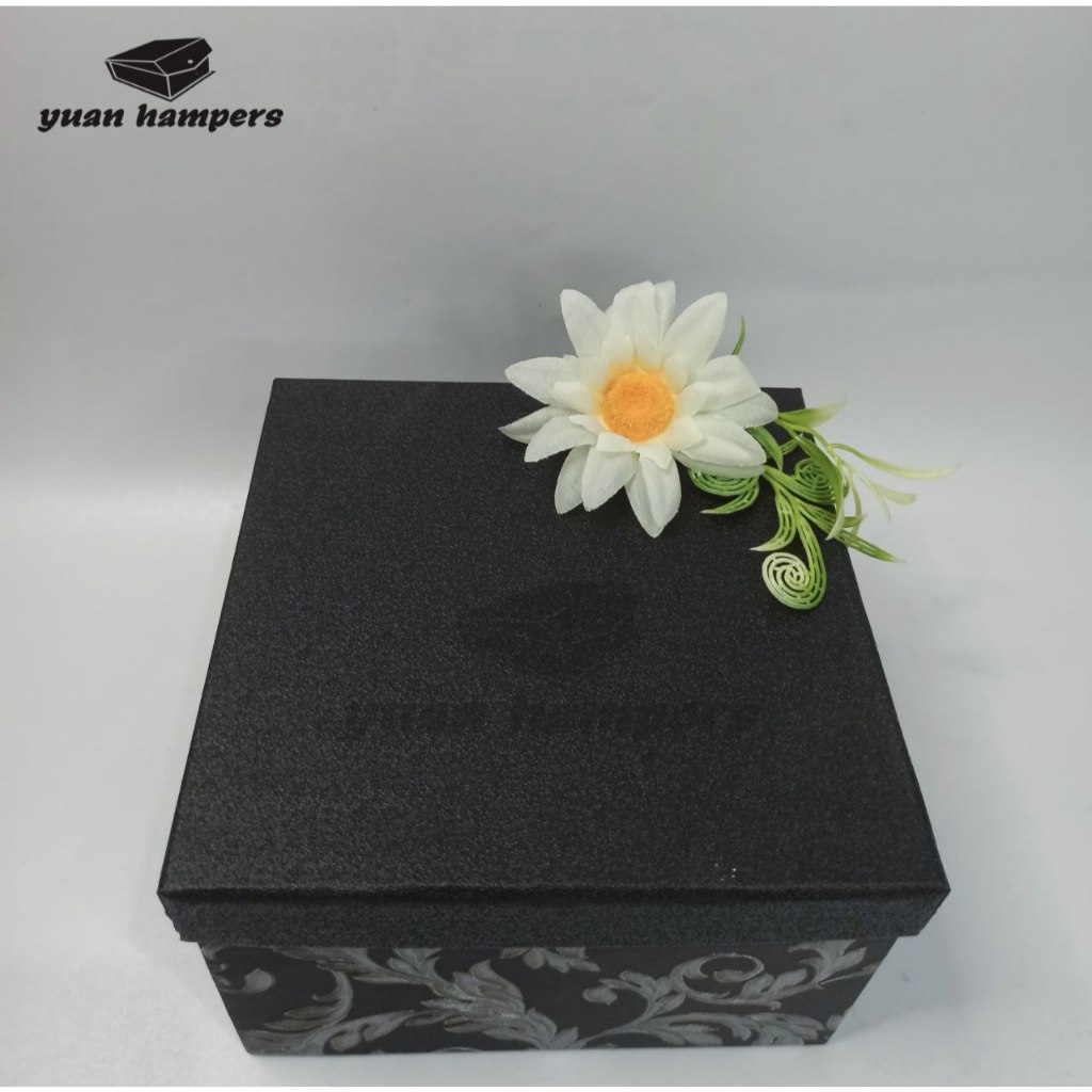 

[25*19*11] Hard Box Hitam Motif + Hitam