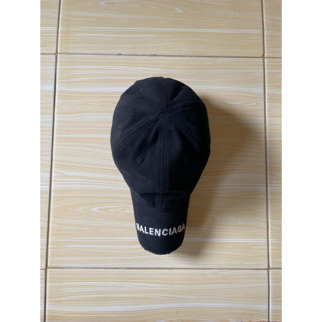 topi balenciag second