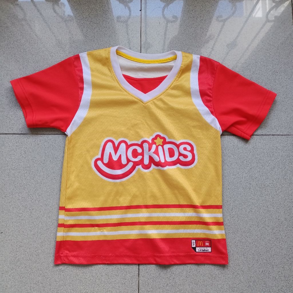 Kaos anak unisex Mcdonalds Mckids size M preloved