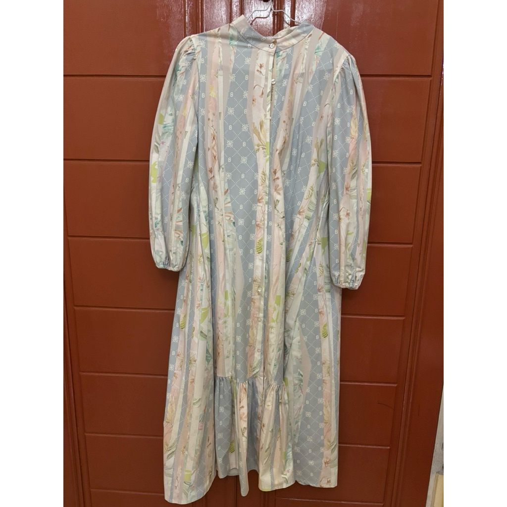 preloved dress buttonscarves x ria miranda size L