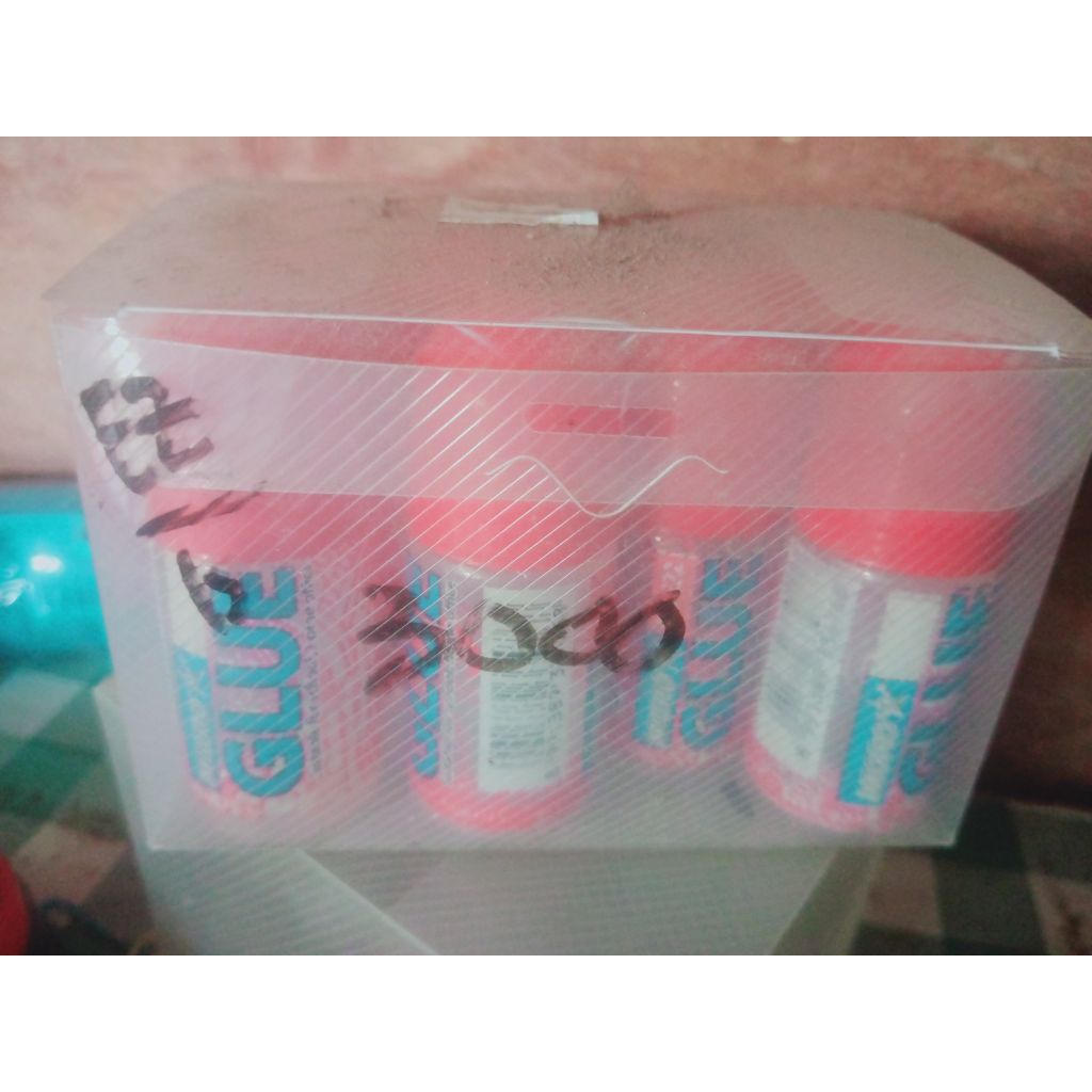 

Lem cair glue