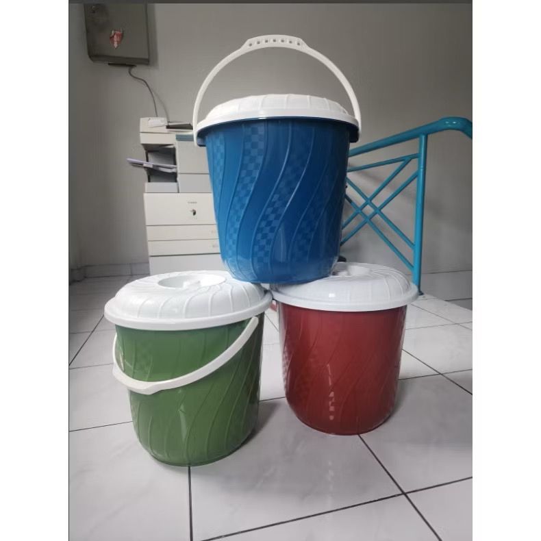 Ember RPM 6 galon / Kotak Penyimpanan Plastik dengan Tutup Dingin