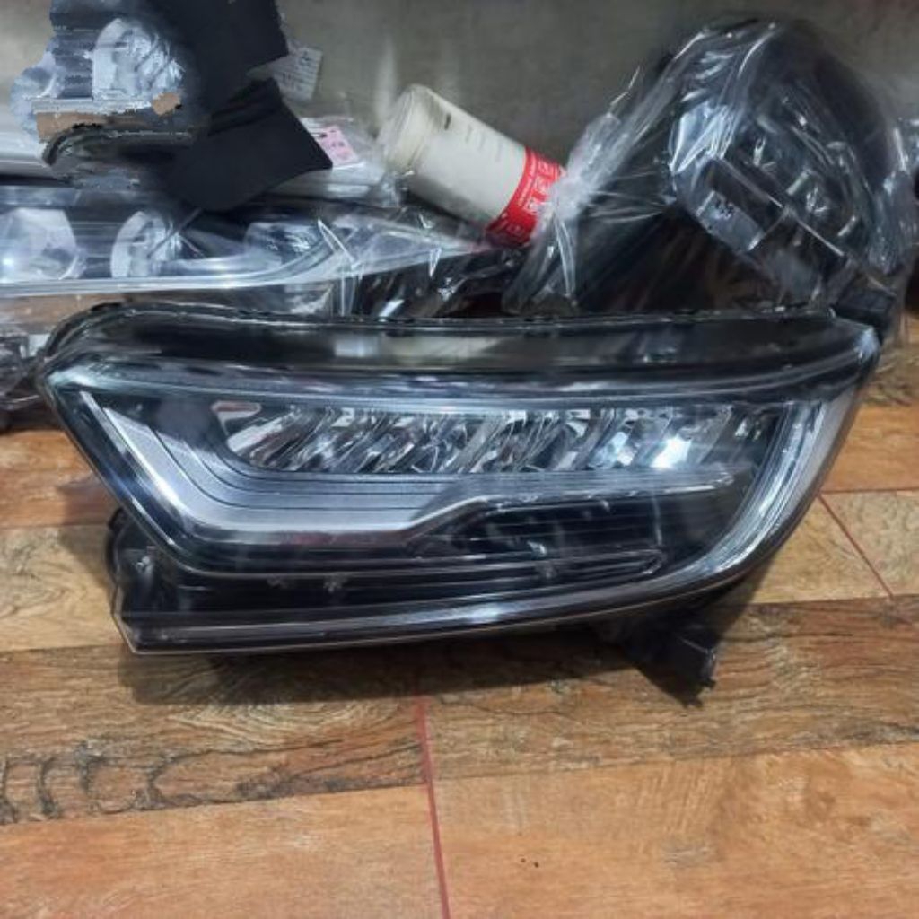Headlamp Honda CRV Turbo kiri