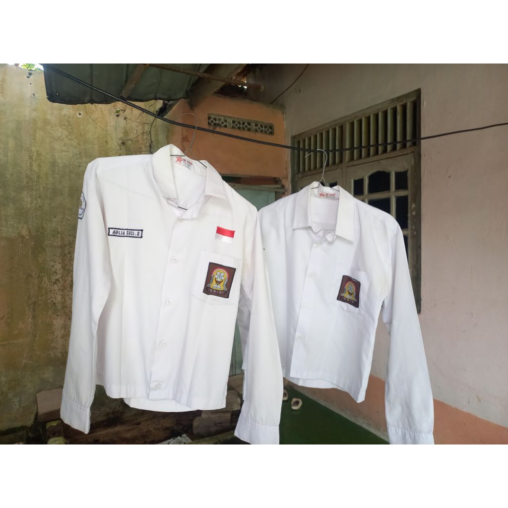 preloved seragam osis crop top smk/sma