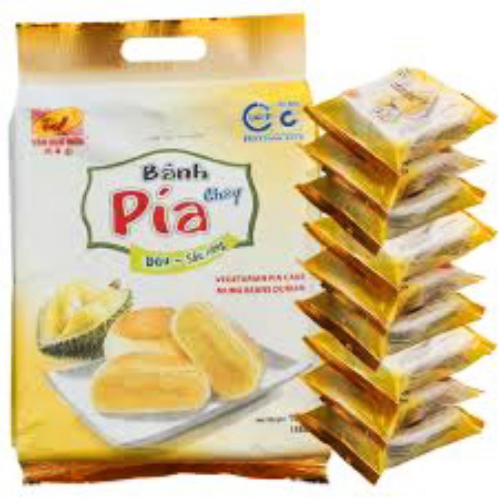 

BANH PIA VIETNAM PIA CAKE MUNG BEANS DURIAN VEGETARIAN