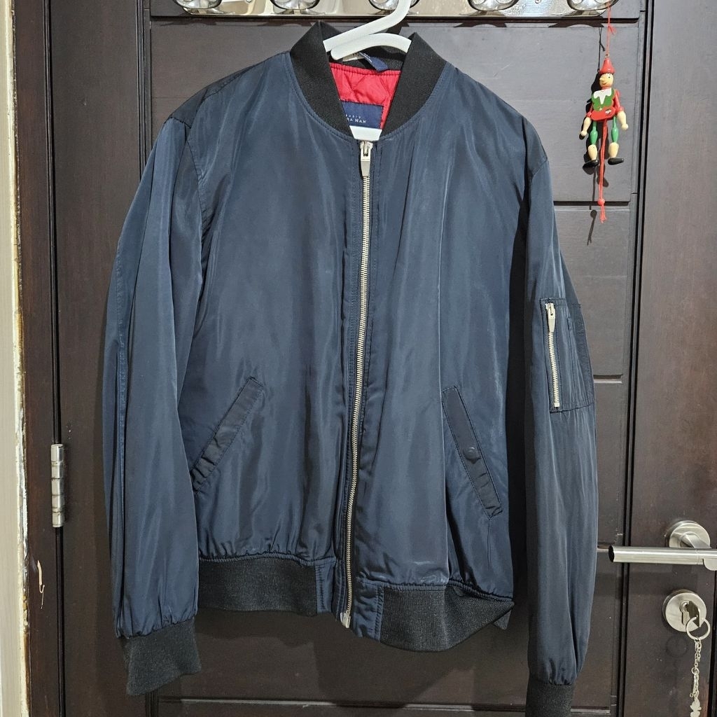 Preloved Zara Man Bomber Jacket Blue Navy Size XXL
