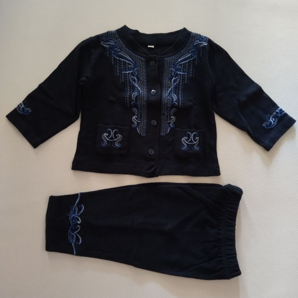 Setelan koko anak preloved