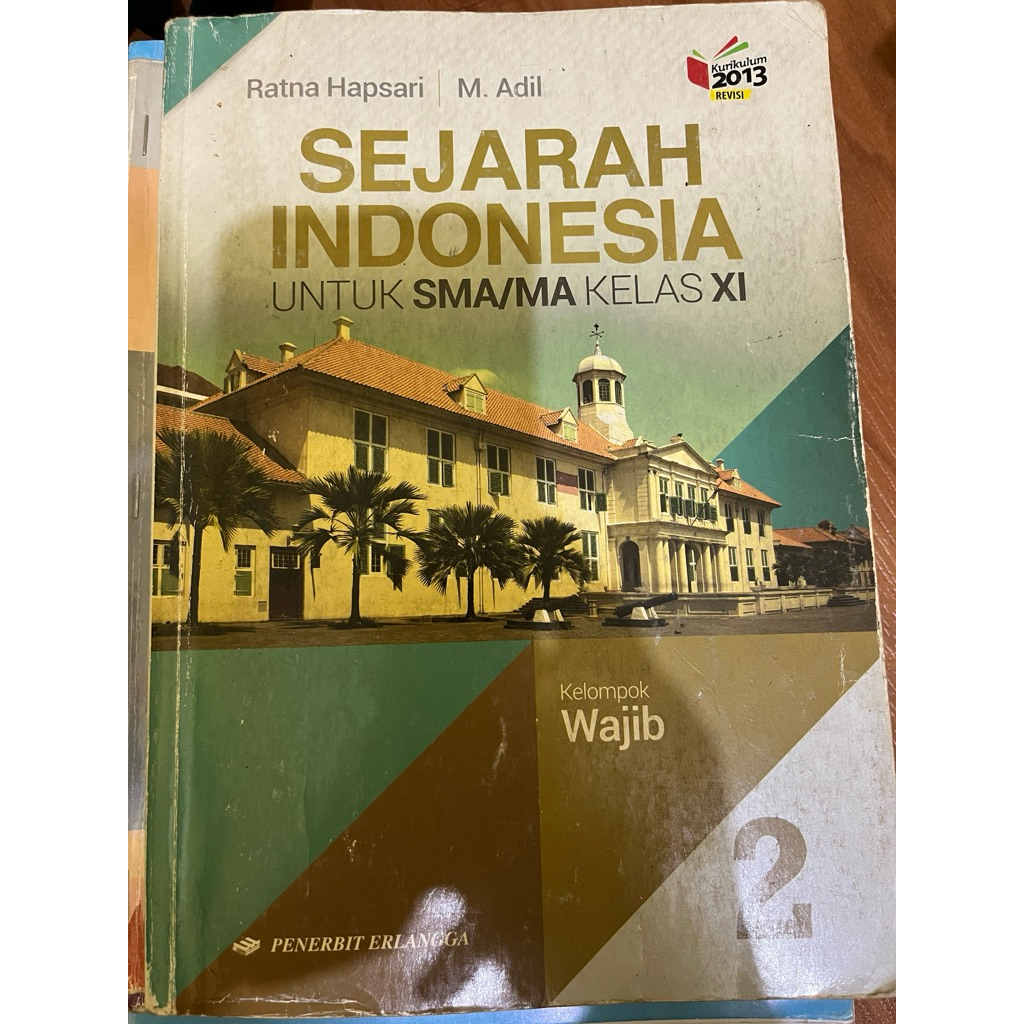 buku Sejarah Indonesia kelas 11