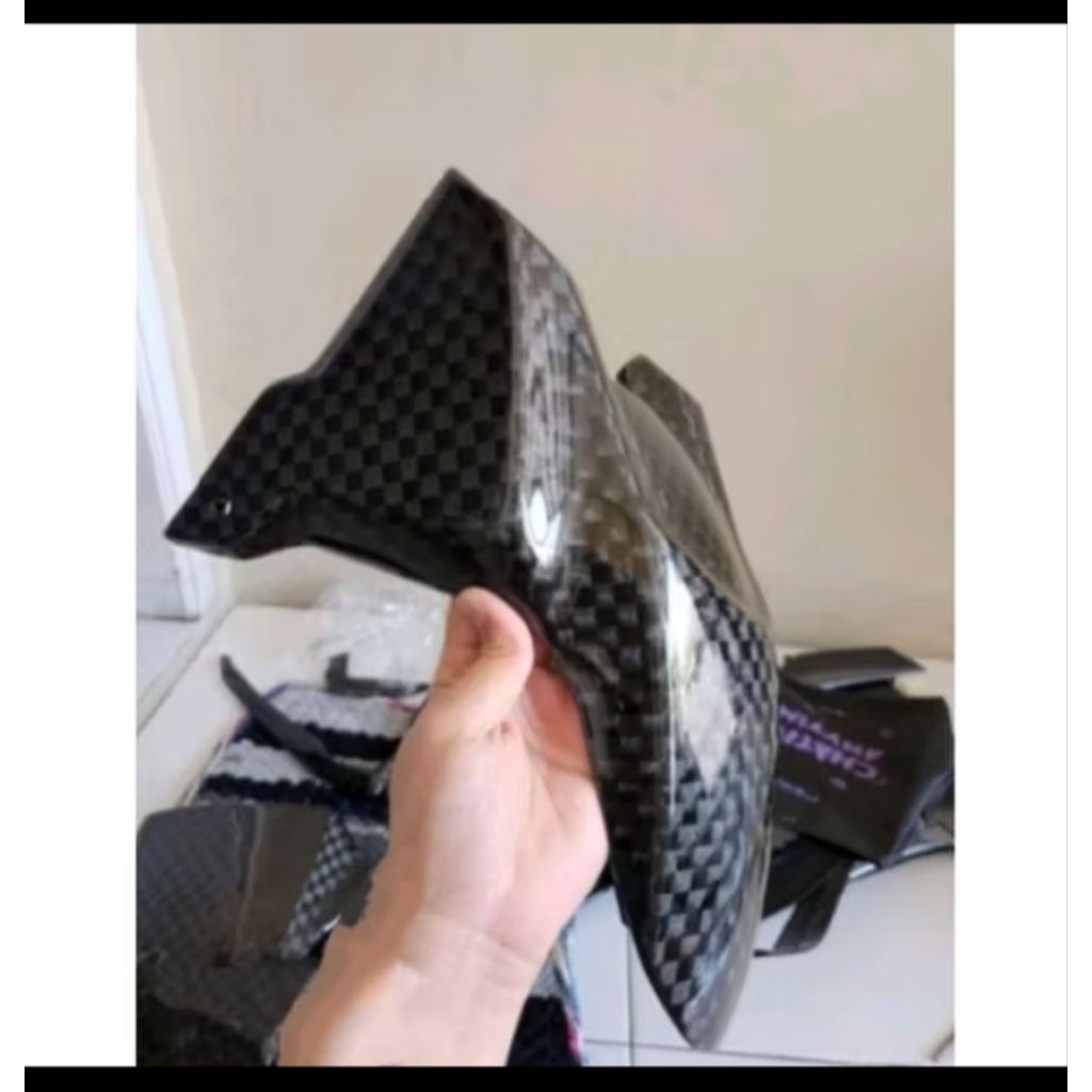 spakbor depan Vario 160 New part ori karbon kevlar asli