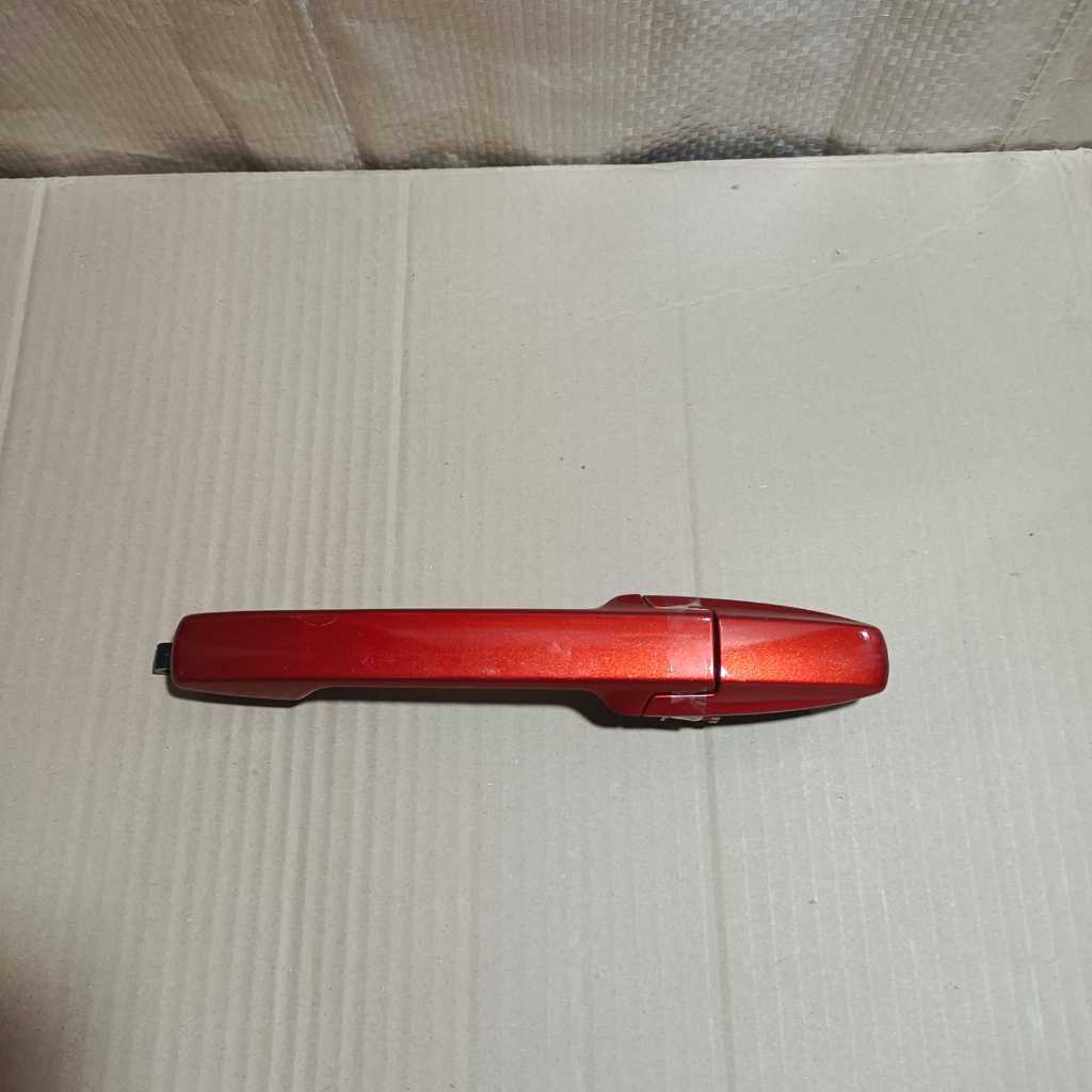 Handle Tarikan Pintu Luar Mobil Honda Brio Mobilio BR-V Original/ 1pcs bagian depan sebelah kanan