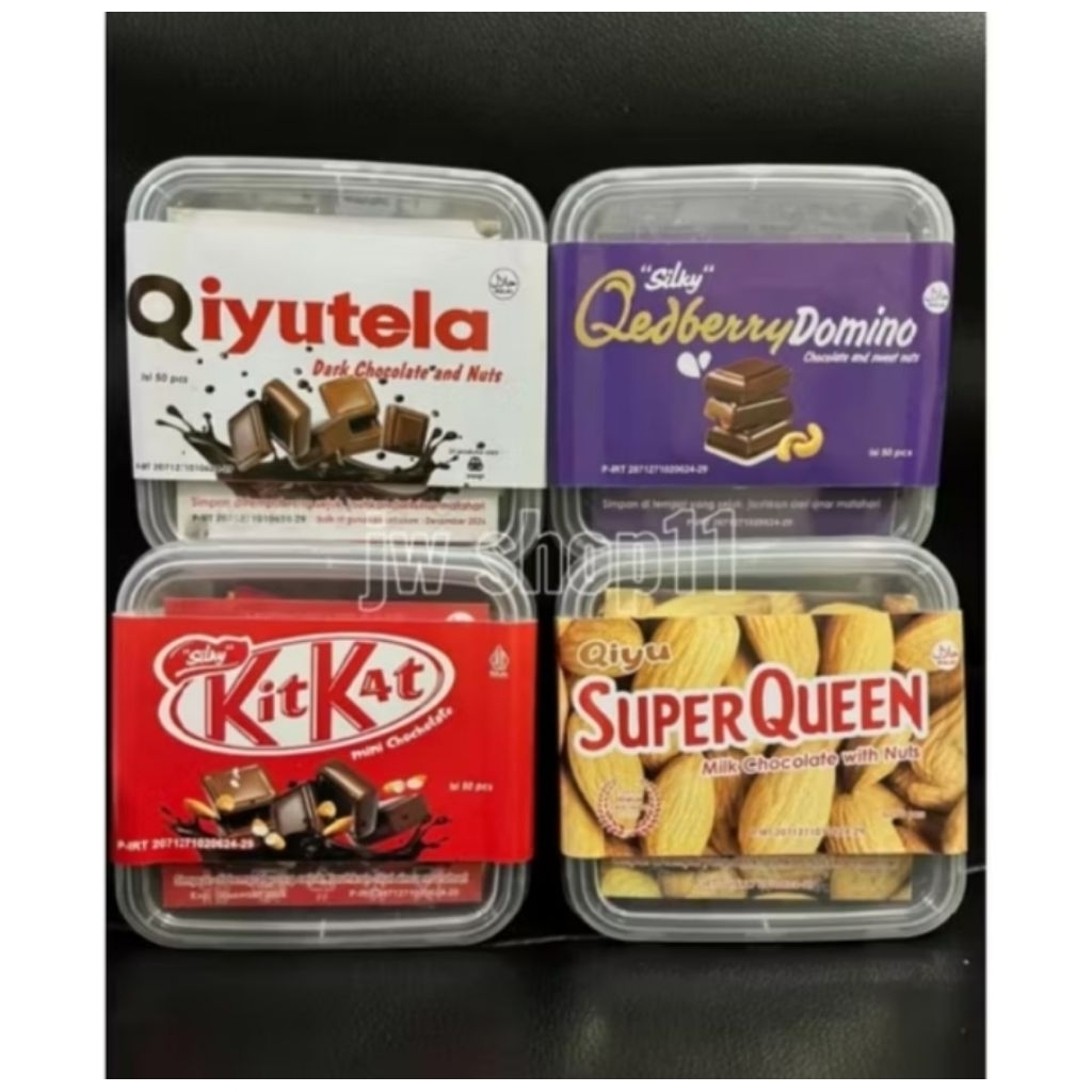

cokelat viral ada 4 varian yaitu qedberry,katkat,qiyutella,super queen