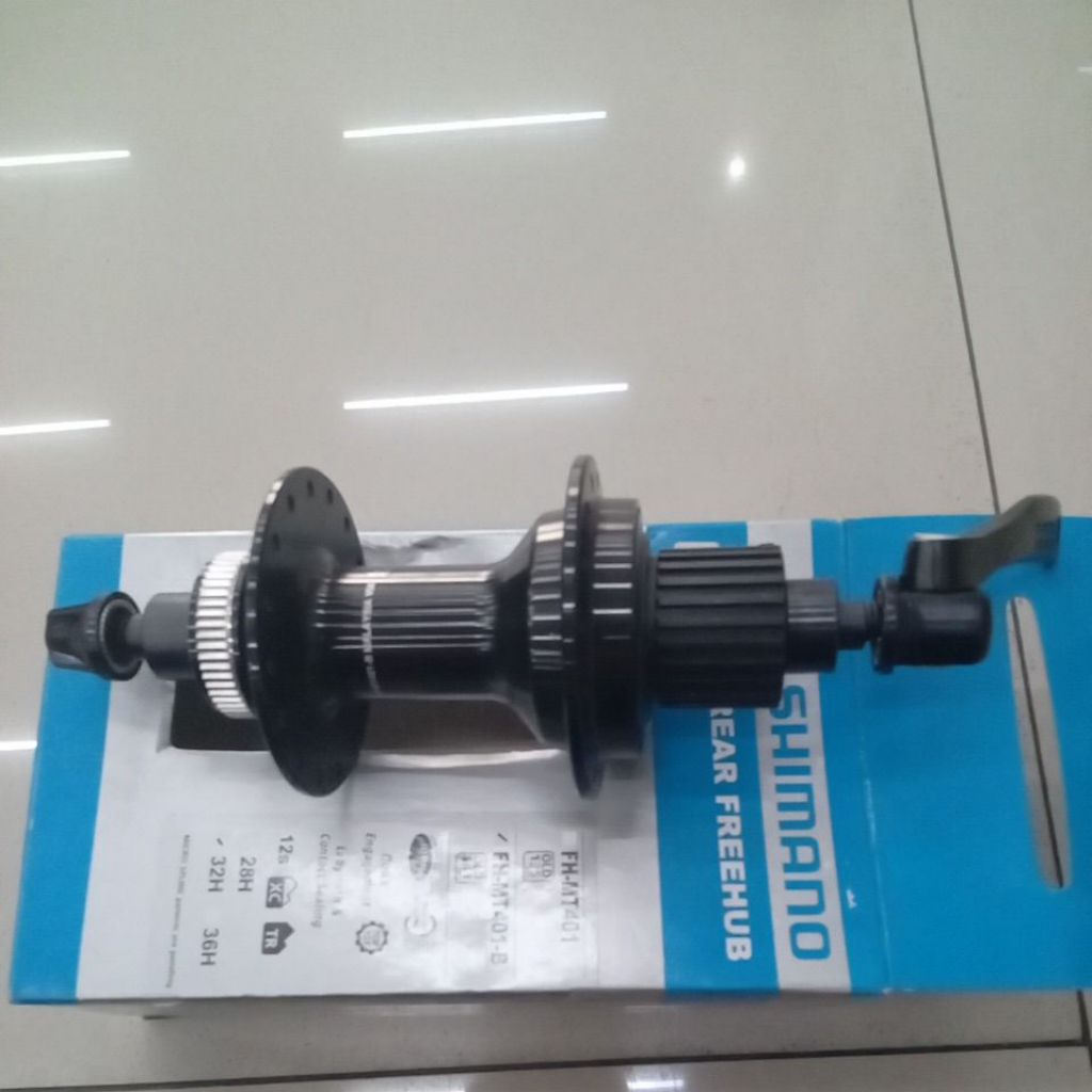 freehub shimano mt401 12s microsplane,CL,qr, old 141 32h
