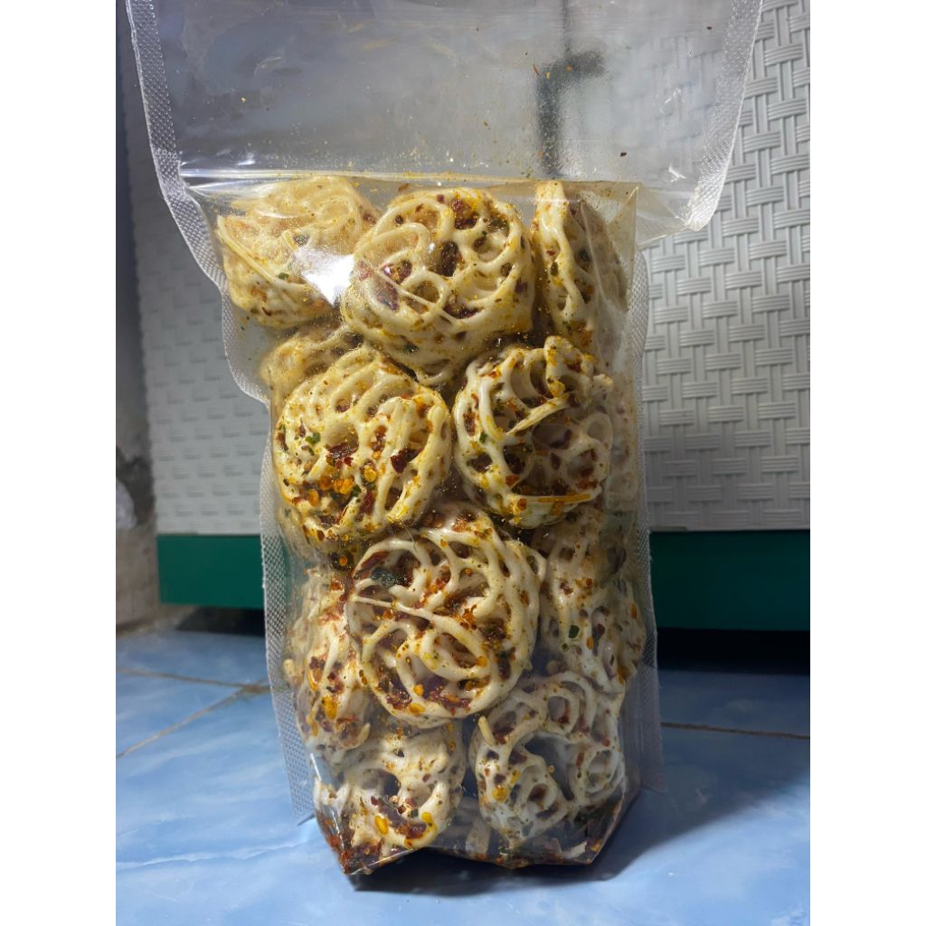 

Kerupuk kering daun jeruk