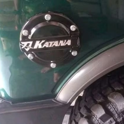 COVER TANGKI KATANA TUTUP TANK KATANA,COVER TANGKI KATANA JIMNY, AKSESORIS MOBIL JIMNY, AKSESORIS JI