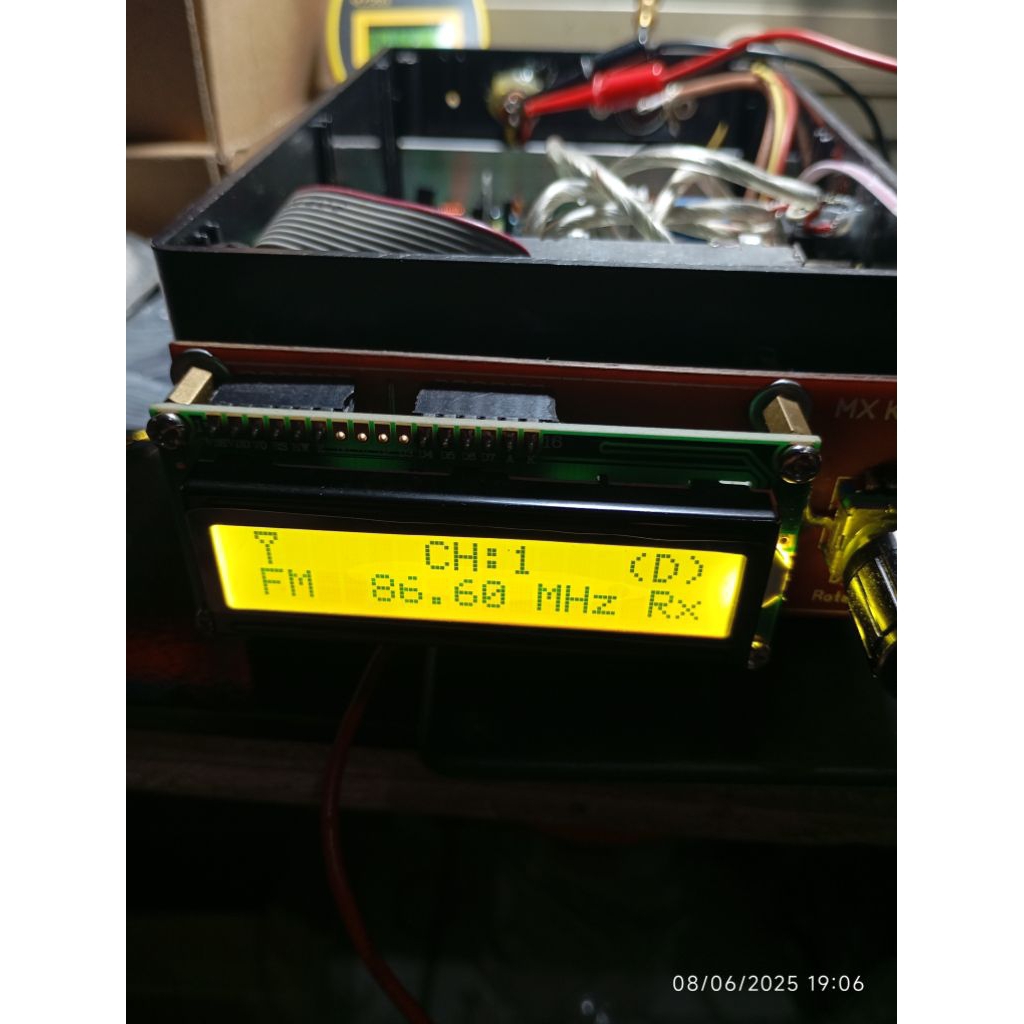 Radio Pemancar penerima transceiver FM TX RX Brik TRX pancarima