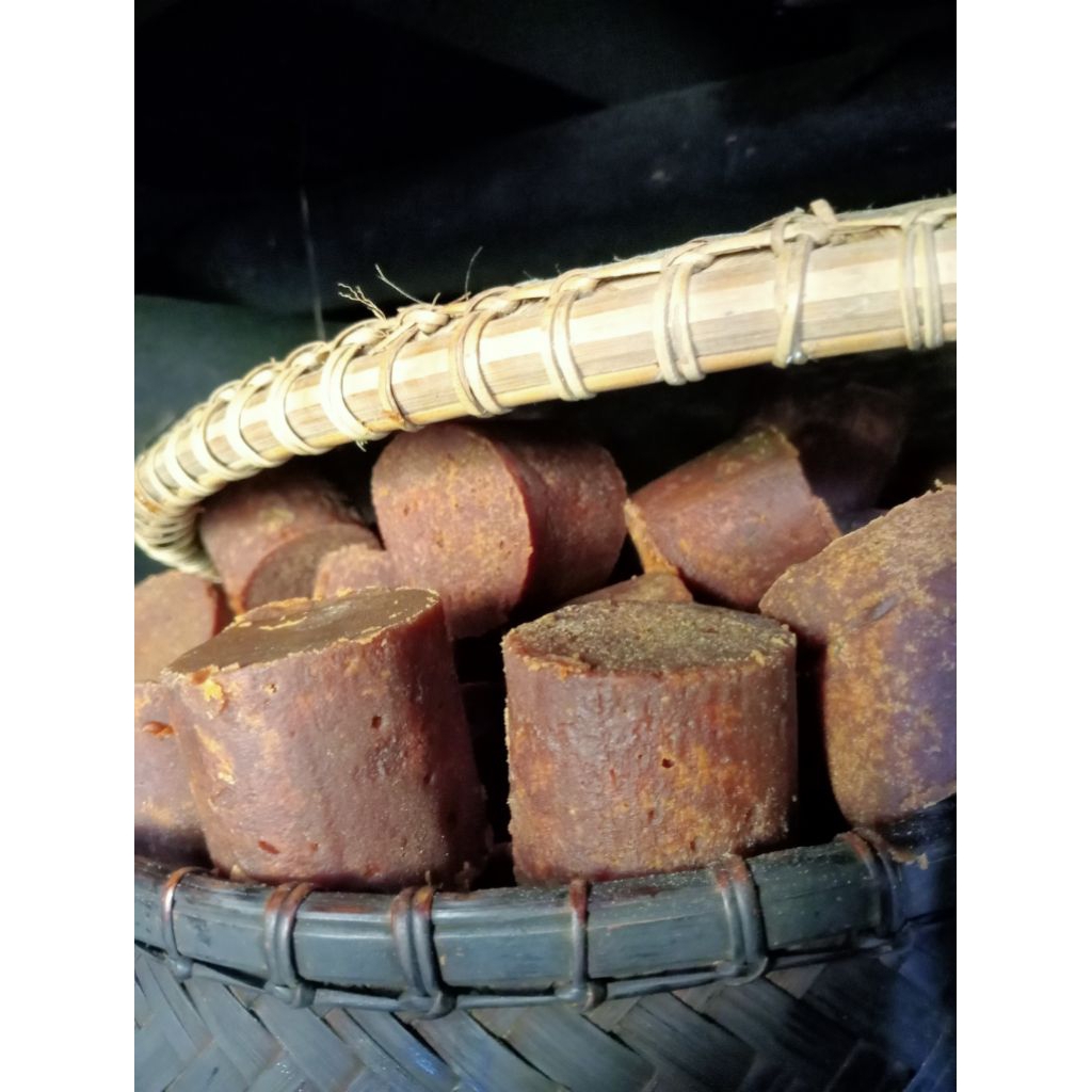 

Gula Aren 1kg Asli Organik Kawung Gunung ( Cetakan Bungbulang Garut )