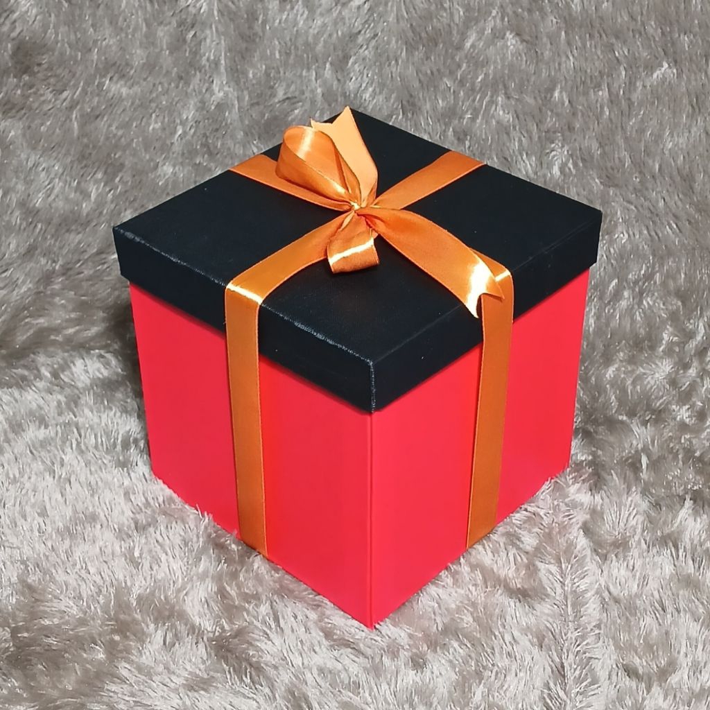 

Promo 7.7 Explosion Snack Box Tarik Uang Size L (Large) 3 Lapis Box Kejutan Kado Berlapis