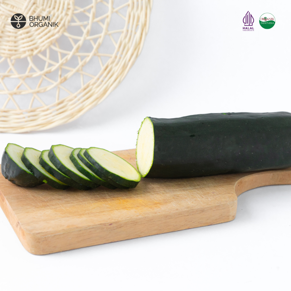 

Zucchini Organik 500 gram - Ceritanik / Bhumi Organik - Zucchini Organic - Sayur Organik Murah - Sayur Organik Sehat - Sayur Organik Premium