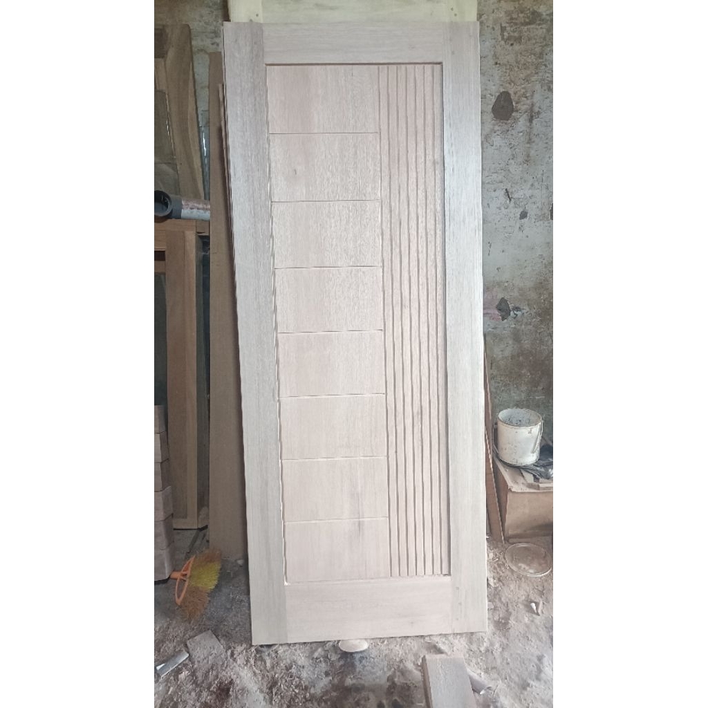 Kusen & Pintu Minimalis Kayu Mahoni