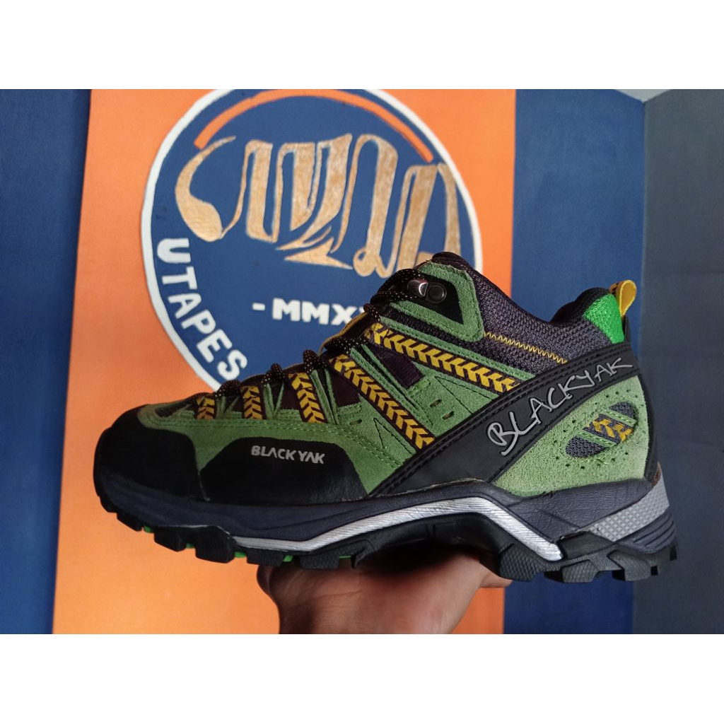 Sepatu Outdoor Blackyak