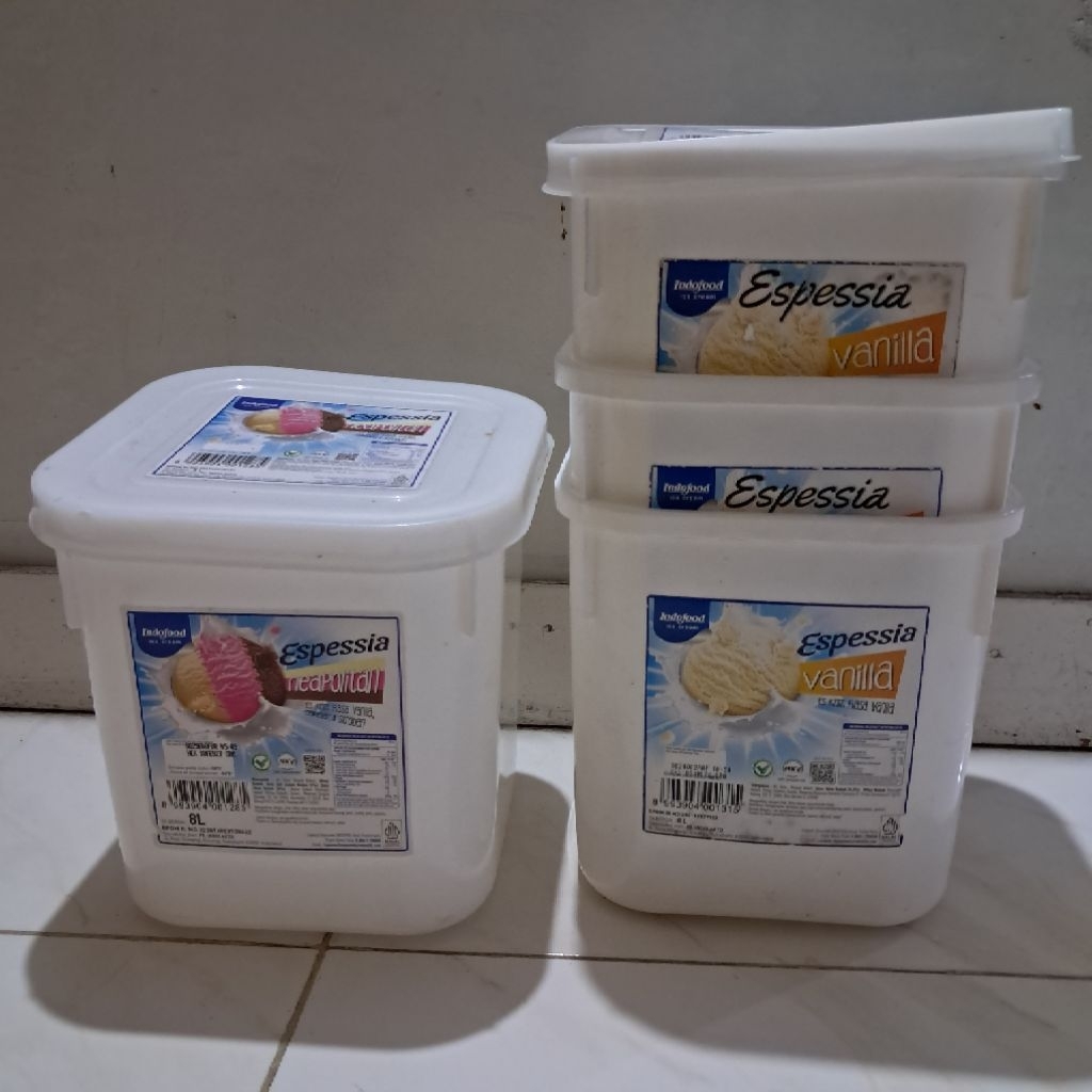 Ember Bekas Es Krim 8 Liter + tutup
