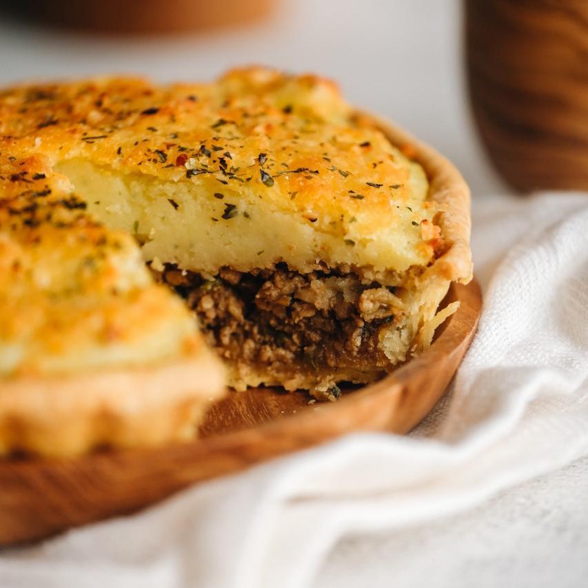 

Chicken Pie KUDEKA pia asin pastel tutup camilan oleh oleh jajanan bandung