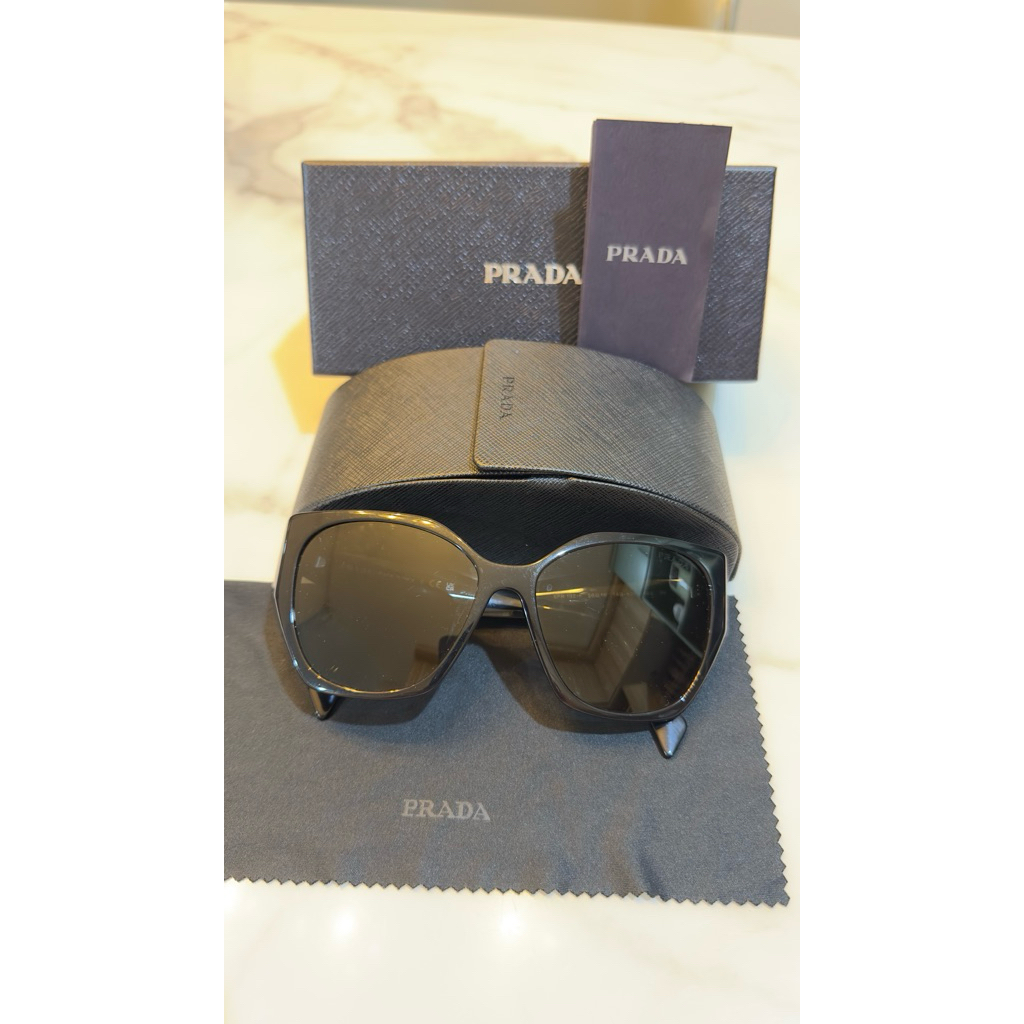 PRADA SUNGLASSES AUTHENTIC