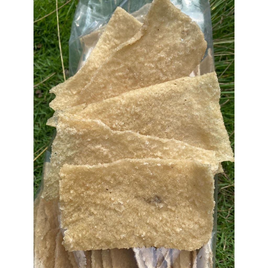 

KERUPUK LEGENDAR/KERUPUK PULI/KERUPUK GENDAR/KERUPUK LEMPENG MENTAH/KERUPUK NASI