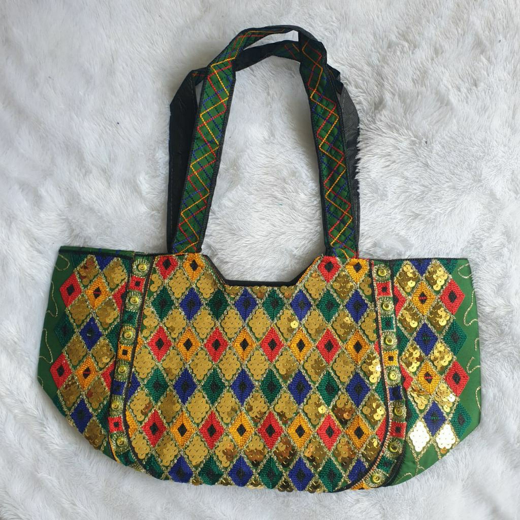 Tas Pakistan| Tas bordiran| Tas khas timur tengah| tas etnic| Tas oleh oleh haji| oleh oleh haji umr