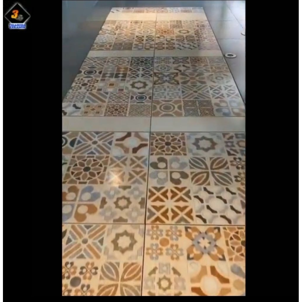 keramik batik 60x60/keramik 60x60/keramik motif batik/batik keramik/keramik lantai kw 2 isi 3pc