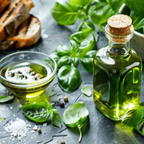 Sweet Basil Essential Oil Organic - Minyak Atsiri Selasih - Aromaterapi - Perawatan Kulit dan rambut