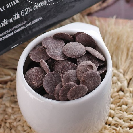 

Tulip Easimelt 62% 100gr Dark Chocolate Couverture Cokelat Baking Coklat Coin Easy Melt