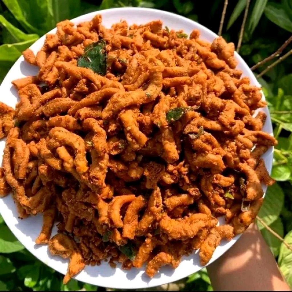 

Keripik Usus Ayam Krispy Pedas Daun Jeruk 500g Khas Treeans_Ngemil