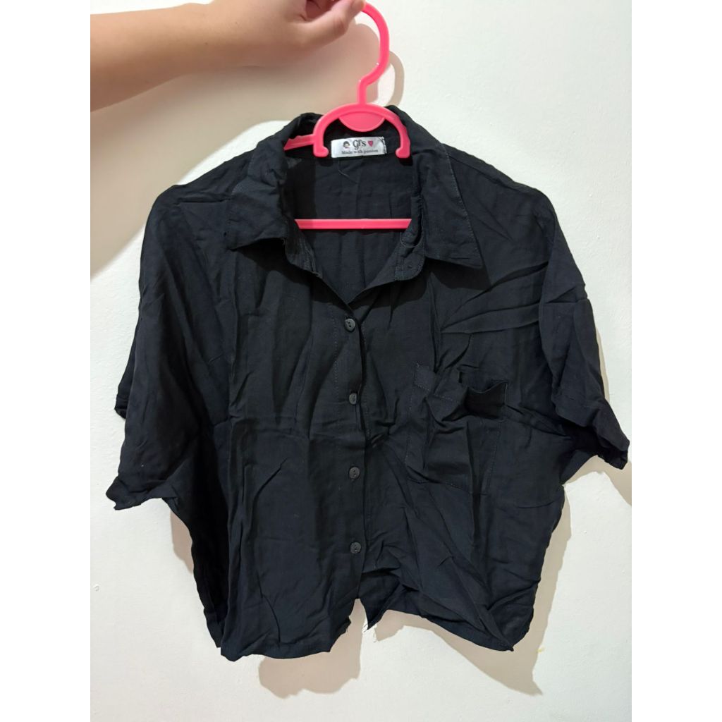 Kemeja Wanita Crop Polos