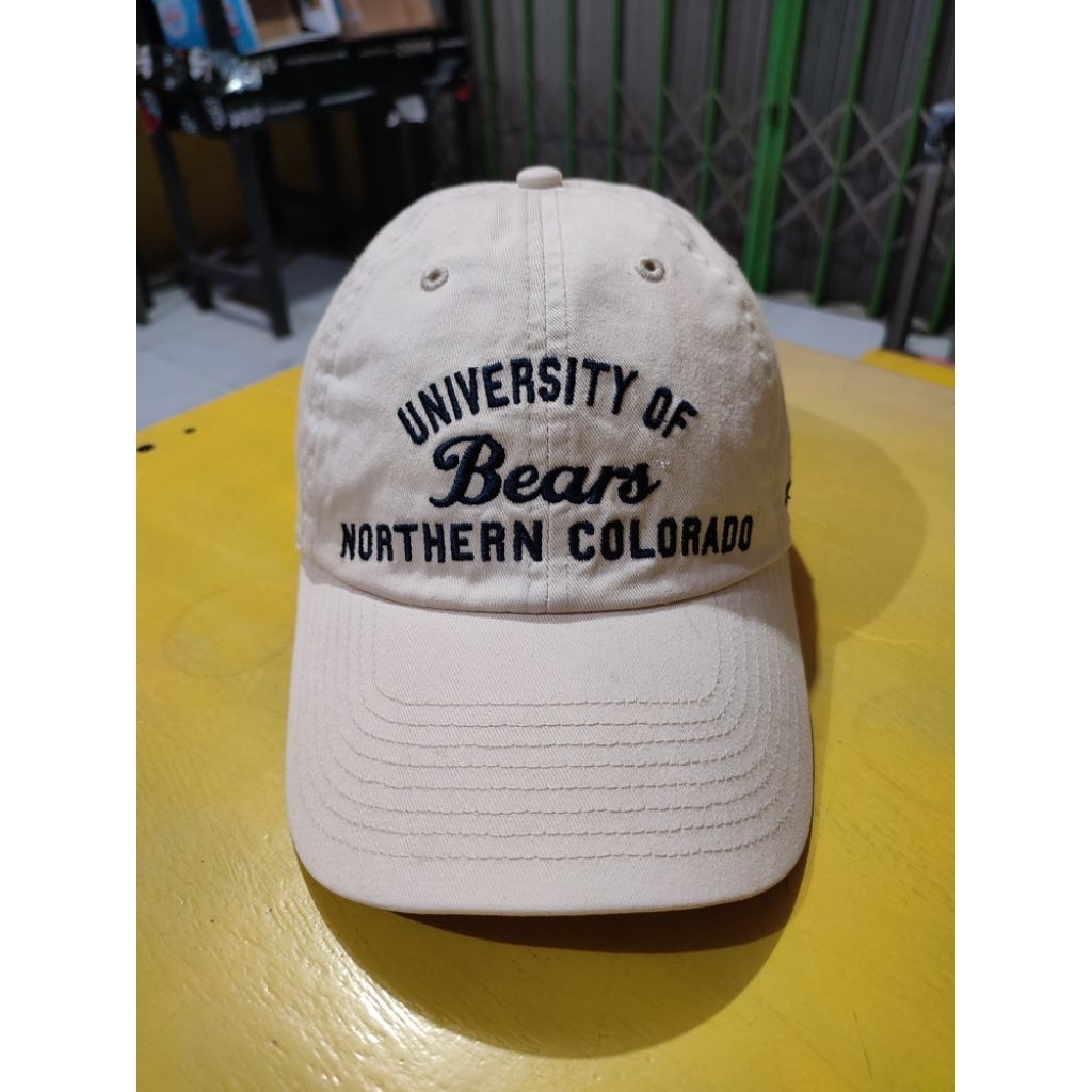 Topi Caps 47 Brand UNC Cream