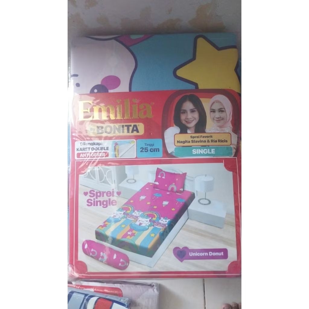 sarung kasur. selimut  sprei bonita 120x200