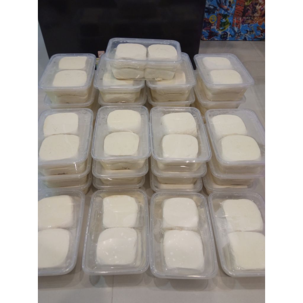 

tahu sutera isi 4. dikirim H+1