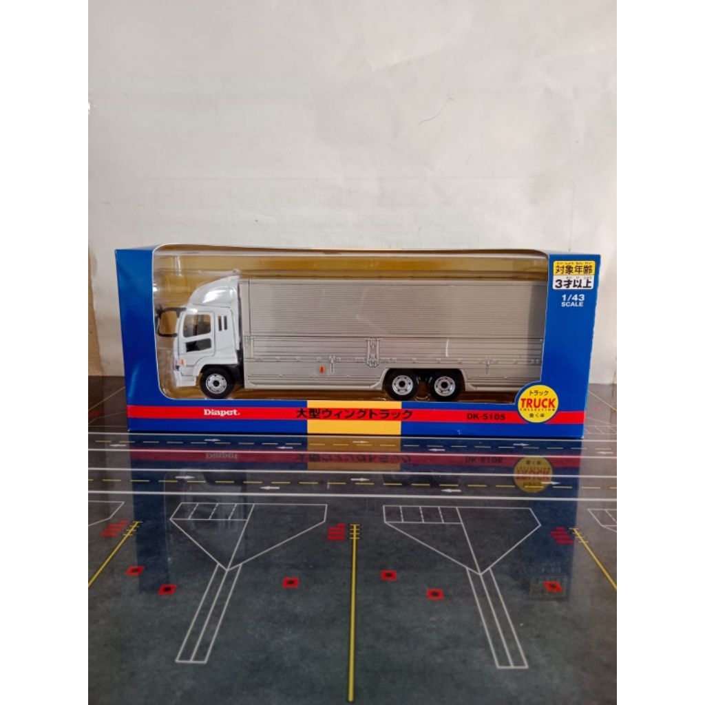 DIECAST TRUCK MITSUBISHI FUSO SKALA 43 BY DIAPET