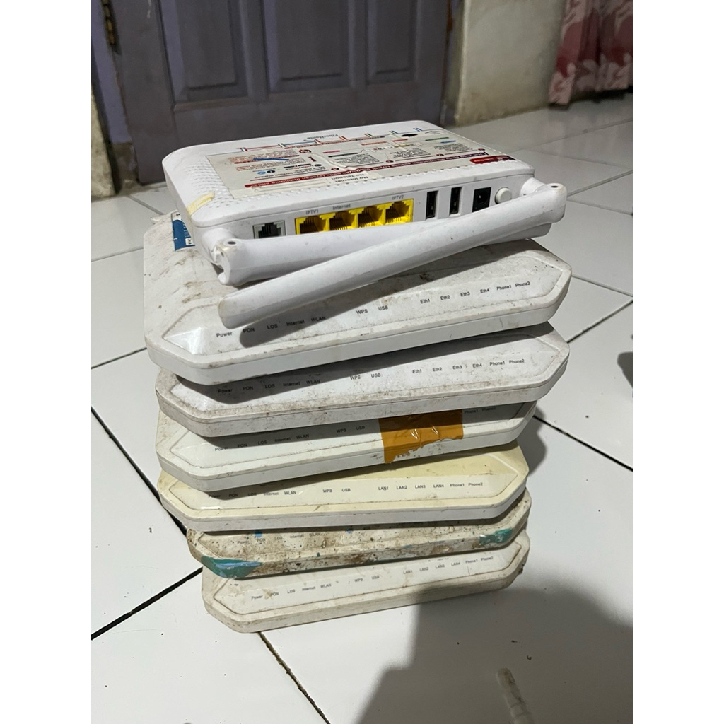 Router bekas mati/rongsok