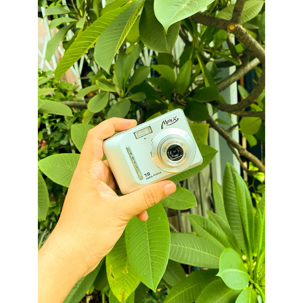 Kamera Digital Digicam Pocket Mpix Z7