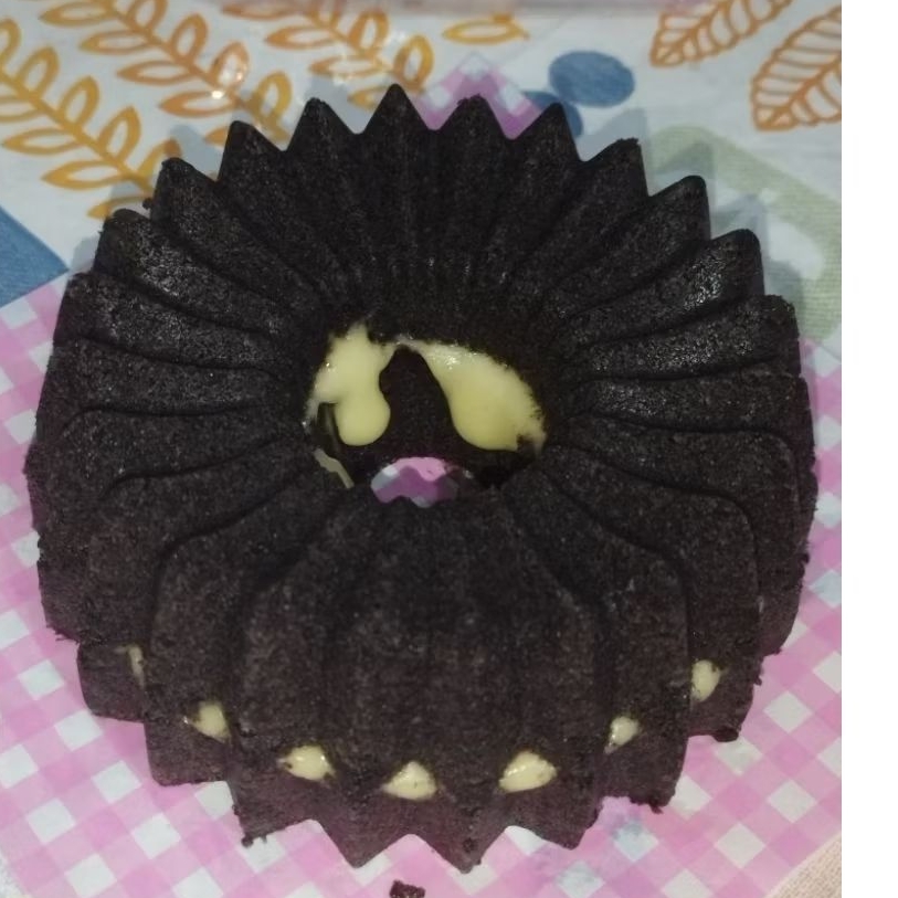 

Bolu Ketan Hitam Keju