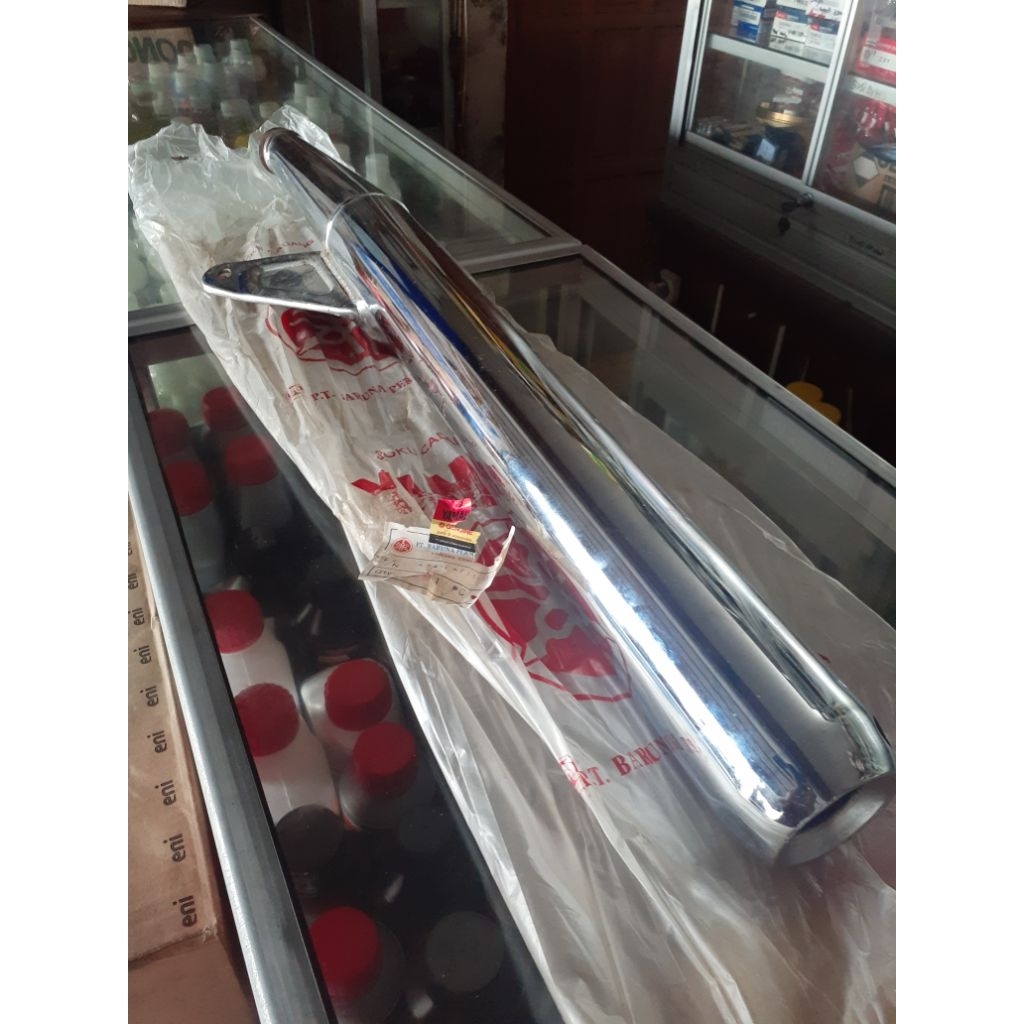 Muffler Knalpot Yamaha RXS Congo 4X8 Original NOS