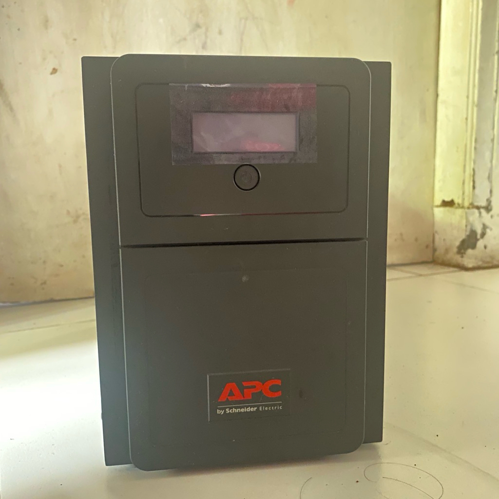 ups apc smv3000AIms 3000va 2100w
