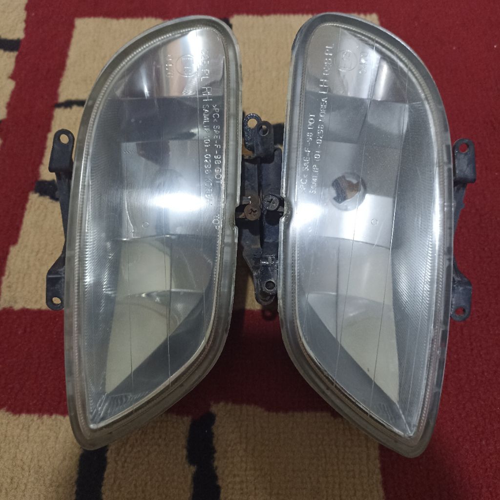 Lampu Foglamp Hyundai Avega Tahun 2001-2004 Original Second