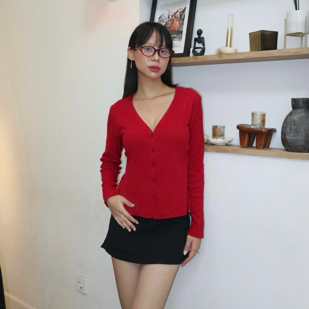 UR MOM - Miu V - Neck Cardigan