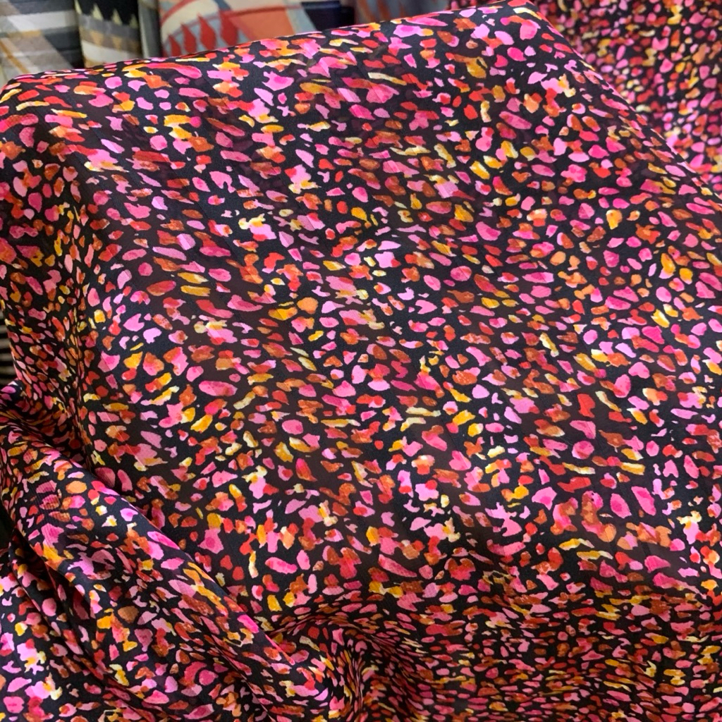 kain sifon dobby - kain sifon motif bunga - kain bunga kecil - kain sifon