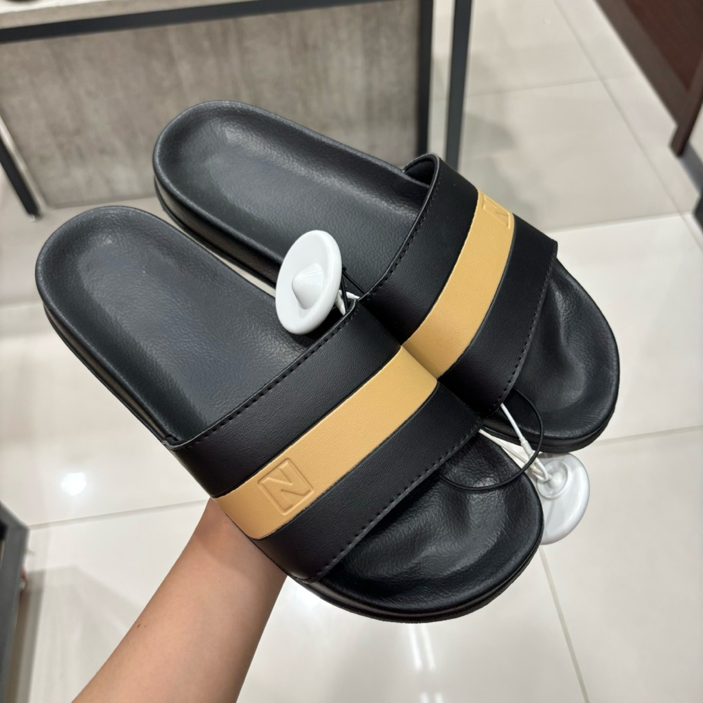 NEVADA SANDAL SLOP PRIA BAHAN KARET