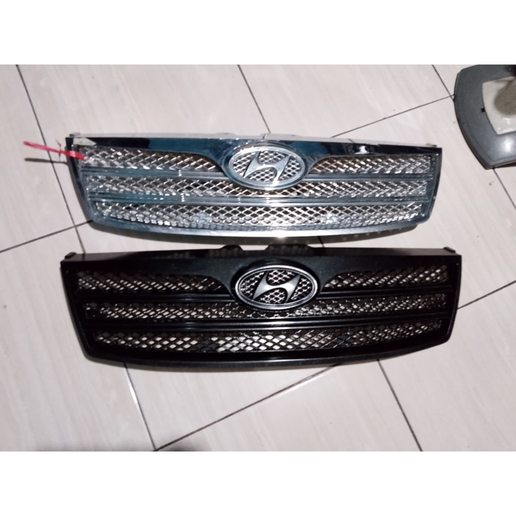 Grill hyundai avega 2008-10