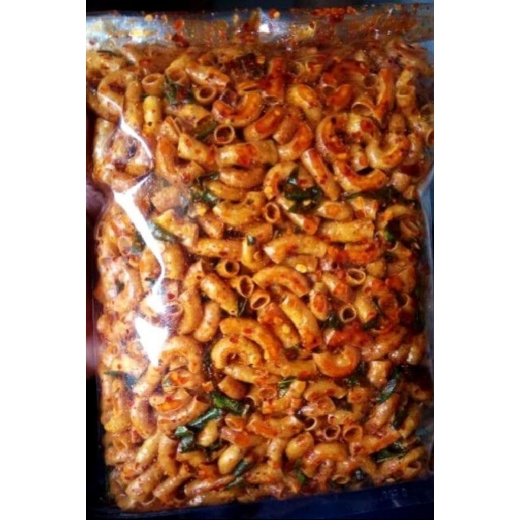 

Makaroni Bantat Extra Pedas Daun Jeruk 1kg dan 500gr